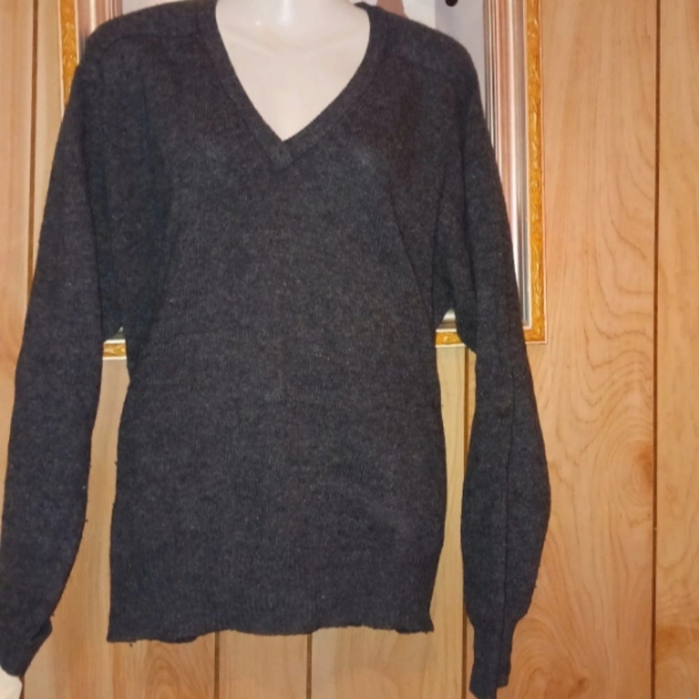 Bristol County Lambswool Sweater